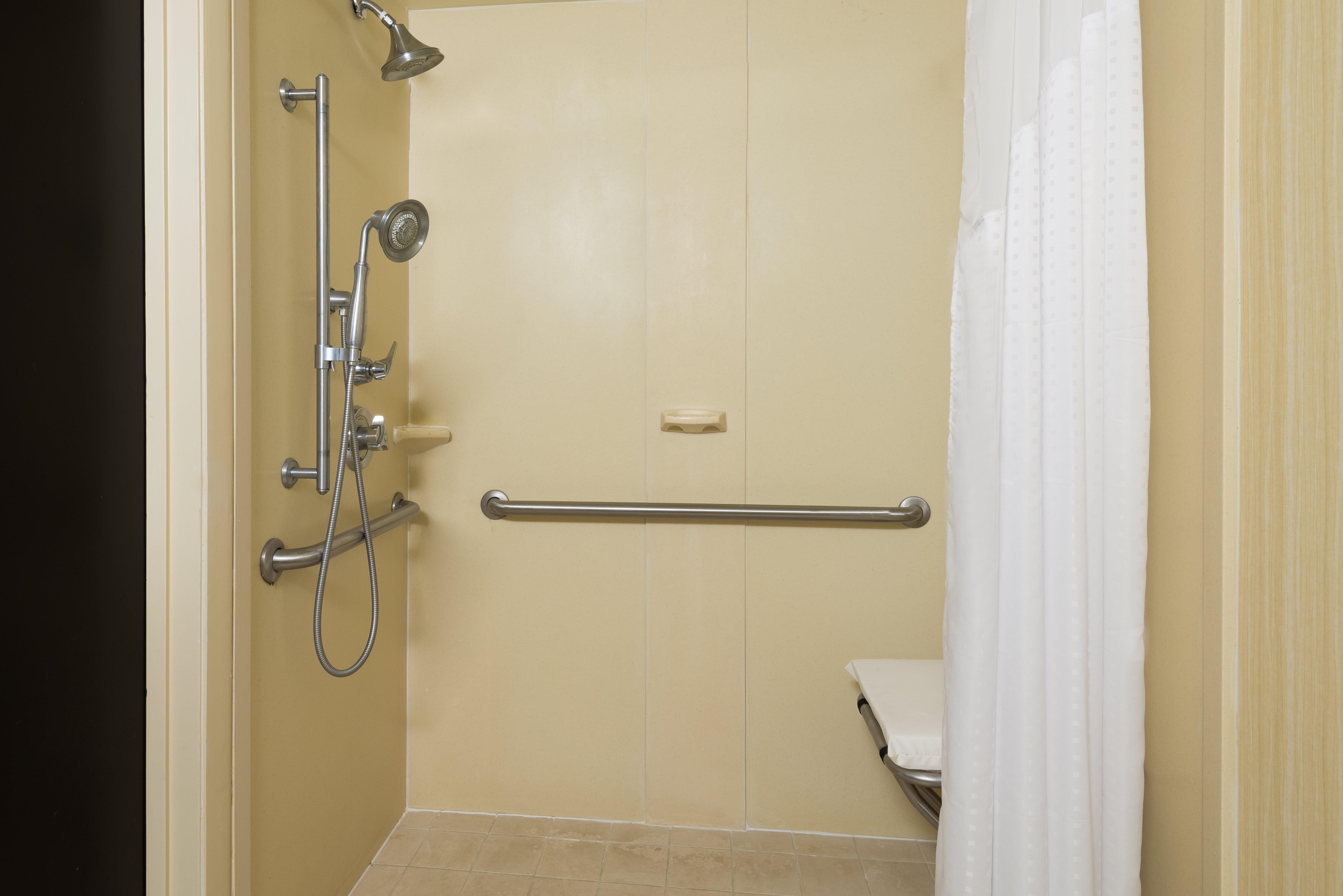 Holiday Inn Express Hotel & Suites Kendall East-Miami By Ihg Exterior photo