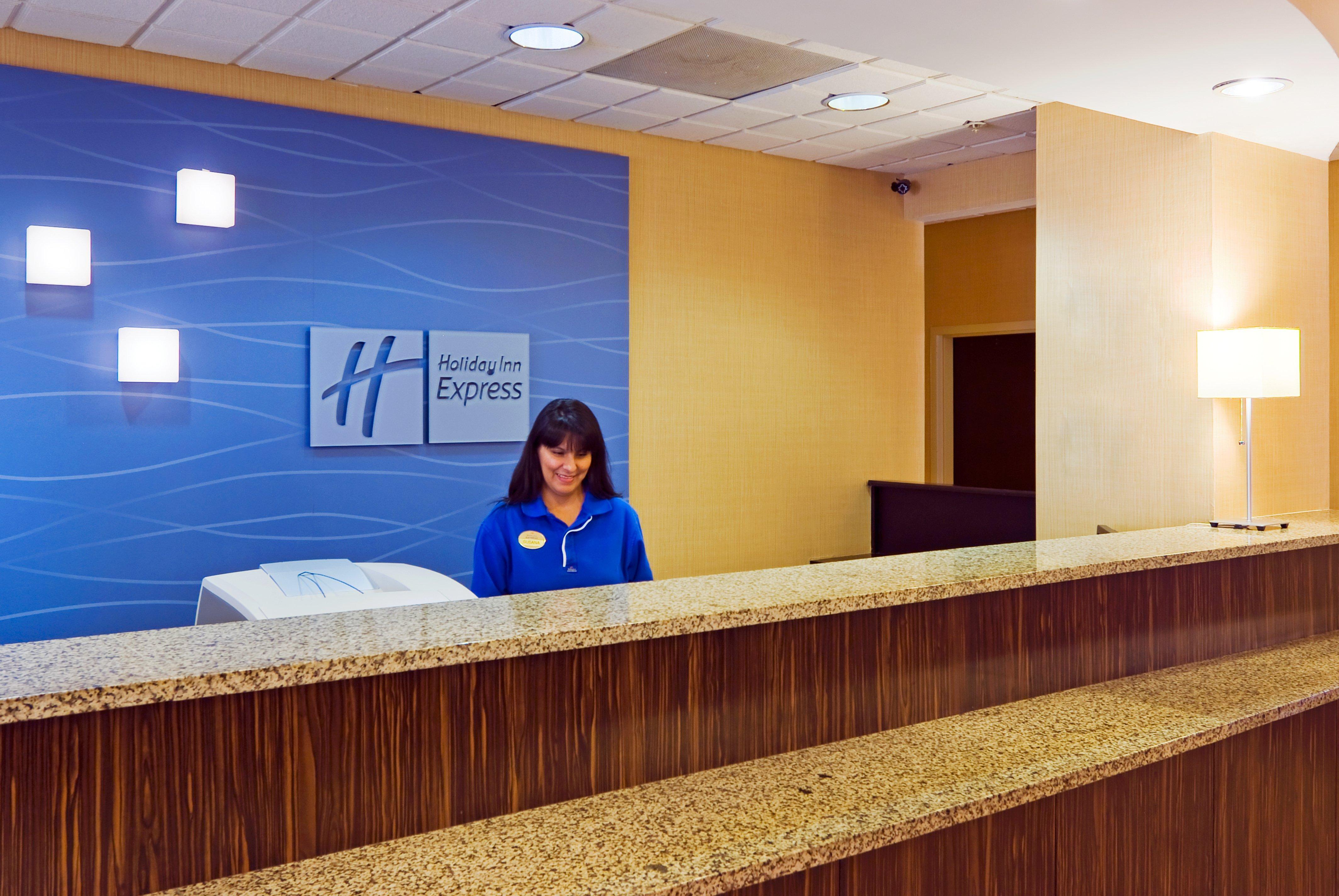 Holiday Inn Express Hotel & Suites Kendall East-Miami By Ihg Exterior photo